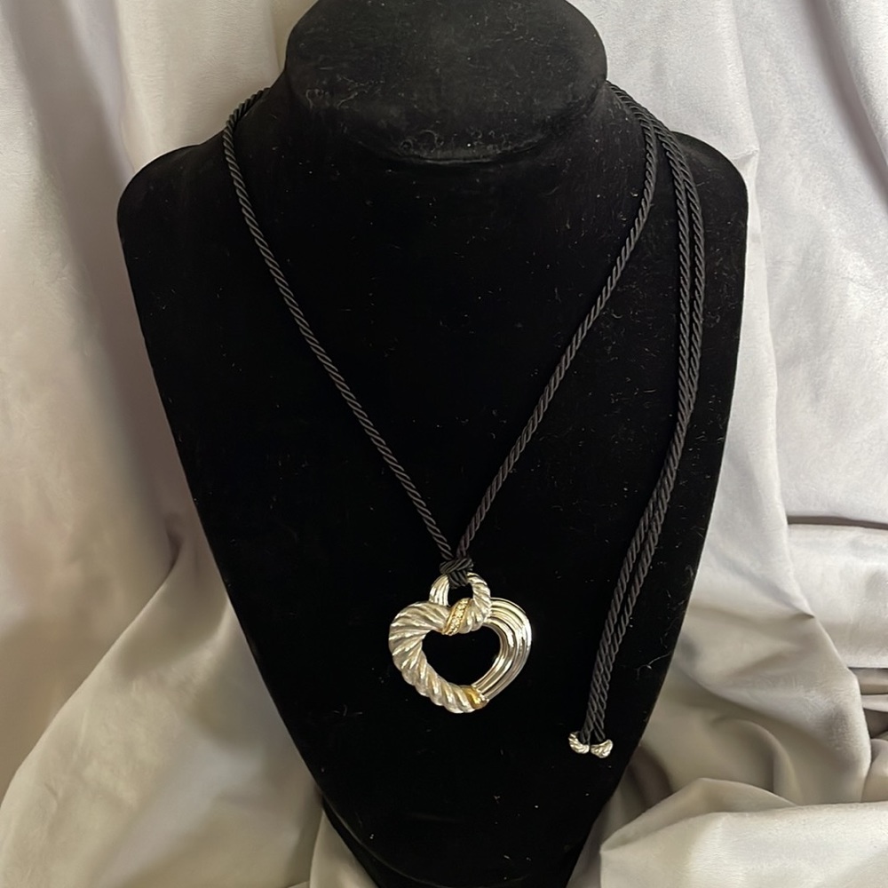 Judith Ripka Necklace - Picture 3 of 12